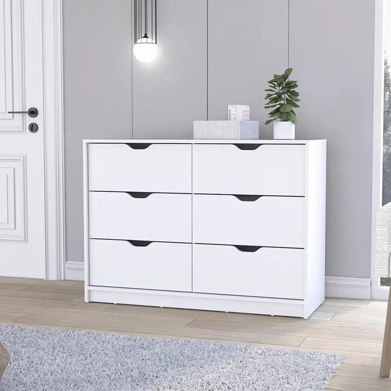 42" White Four Drawer Dresser Homeroots Bed & Bath