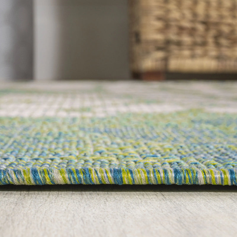 4' Cream And Green Square Floral Indoor Outdoor Area Rug Homeroots Outdoor