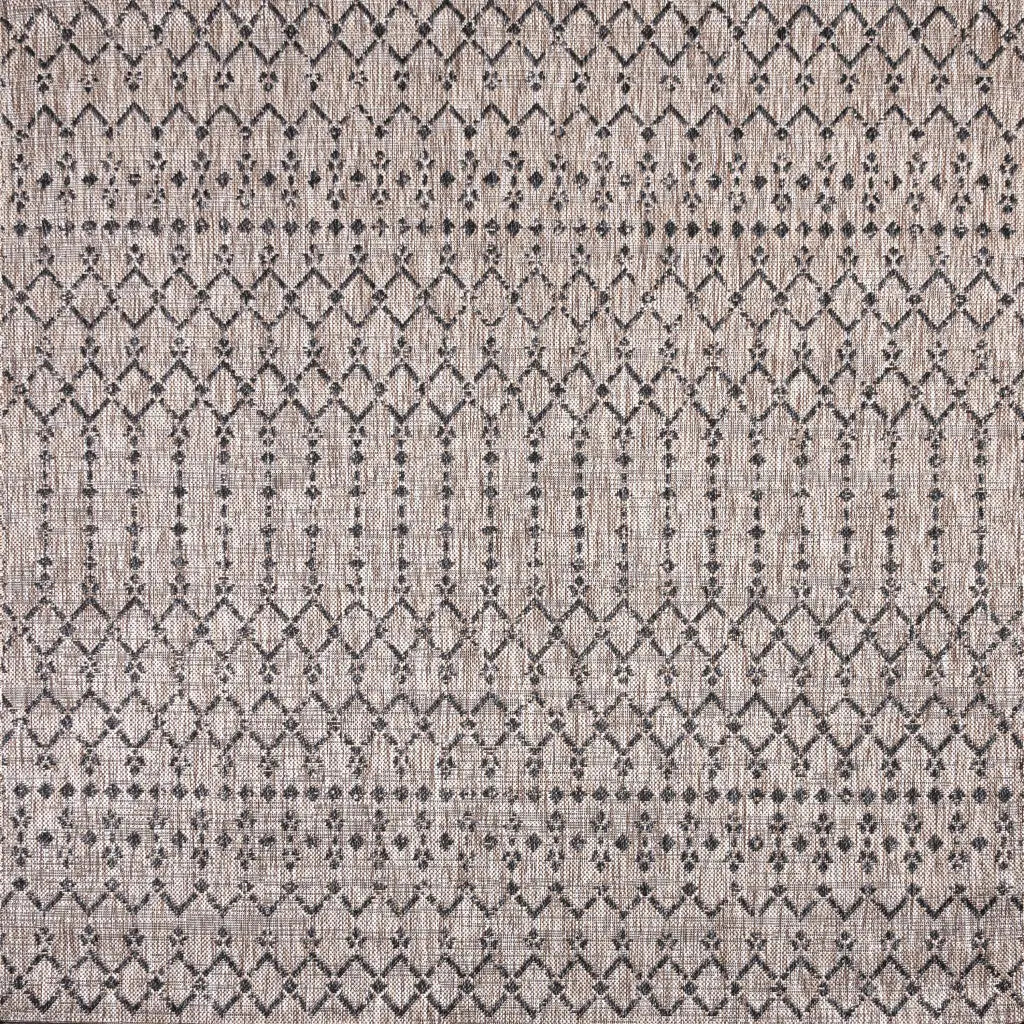 4' Natural And Black Square Trellis Indoor Outdoor Area Rug - GreatEagleInc