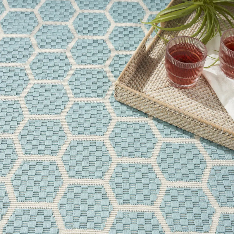 4' X 6' Aqua And Ivory Geometric Indoor Outdoor Area Rug Homeroots Outdoor