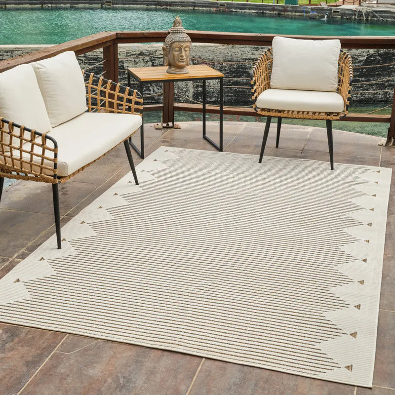 4' X 6' Beige And Brown Geometric Distressed Indoor Outdoor Area Rug Homeroots Outdoor