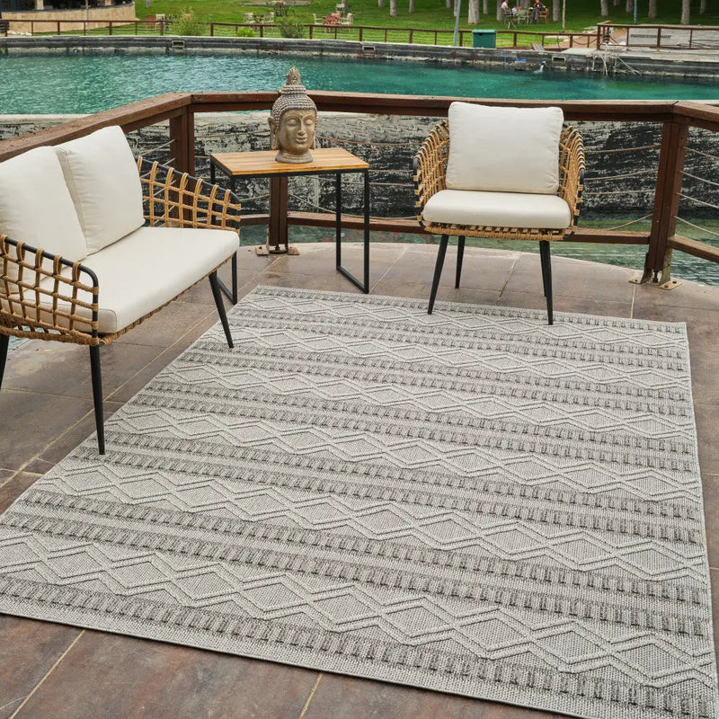 4' X 6' Beige And Gray Striped Distressed Indoor Outdoor Area Rug - GreatEagleInc