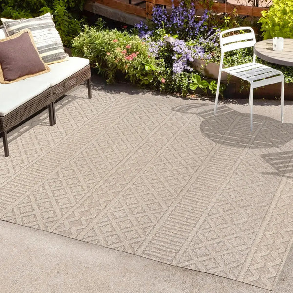 4' X 6' Beige And Gray Trellis Indoor Outdoor Area Rug Homeroots Outdoor