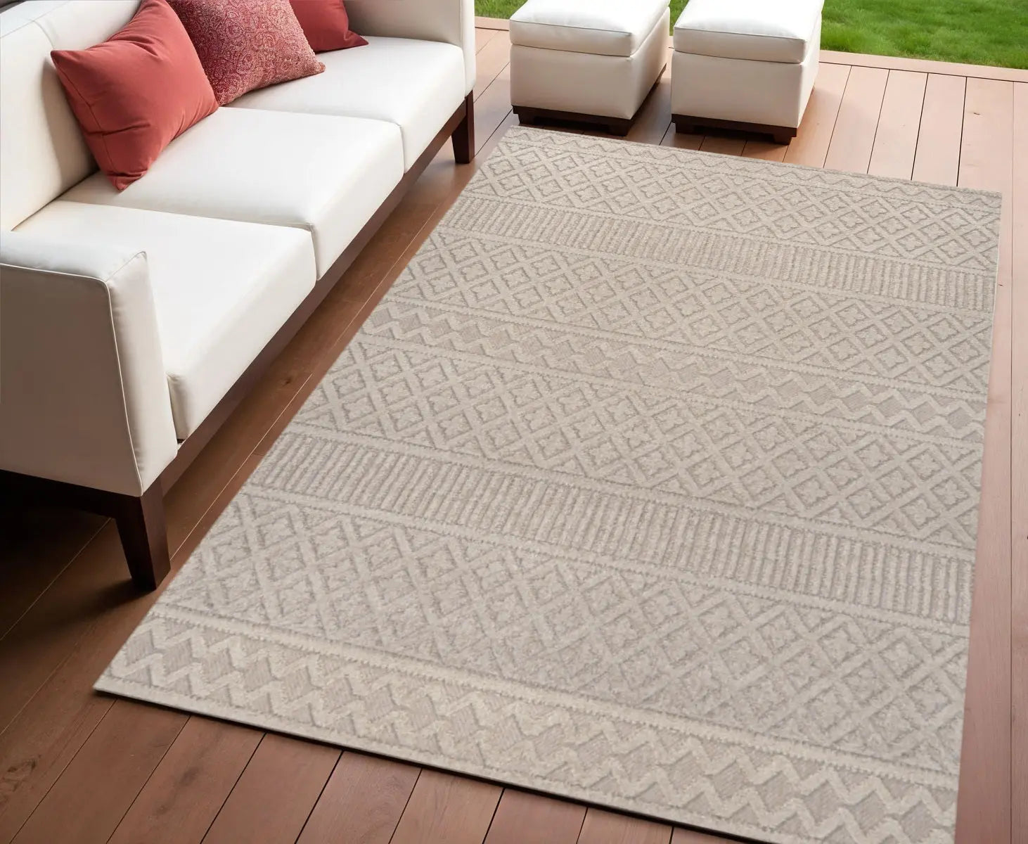 4' X 6' Beige And Gray Trellis Indoor Outdoor Area Rug Homeroots Outdoor