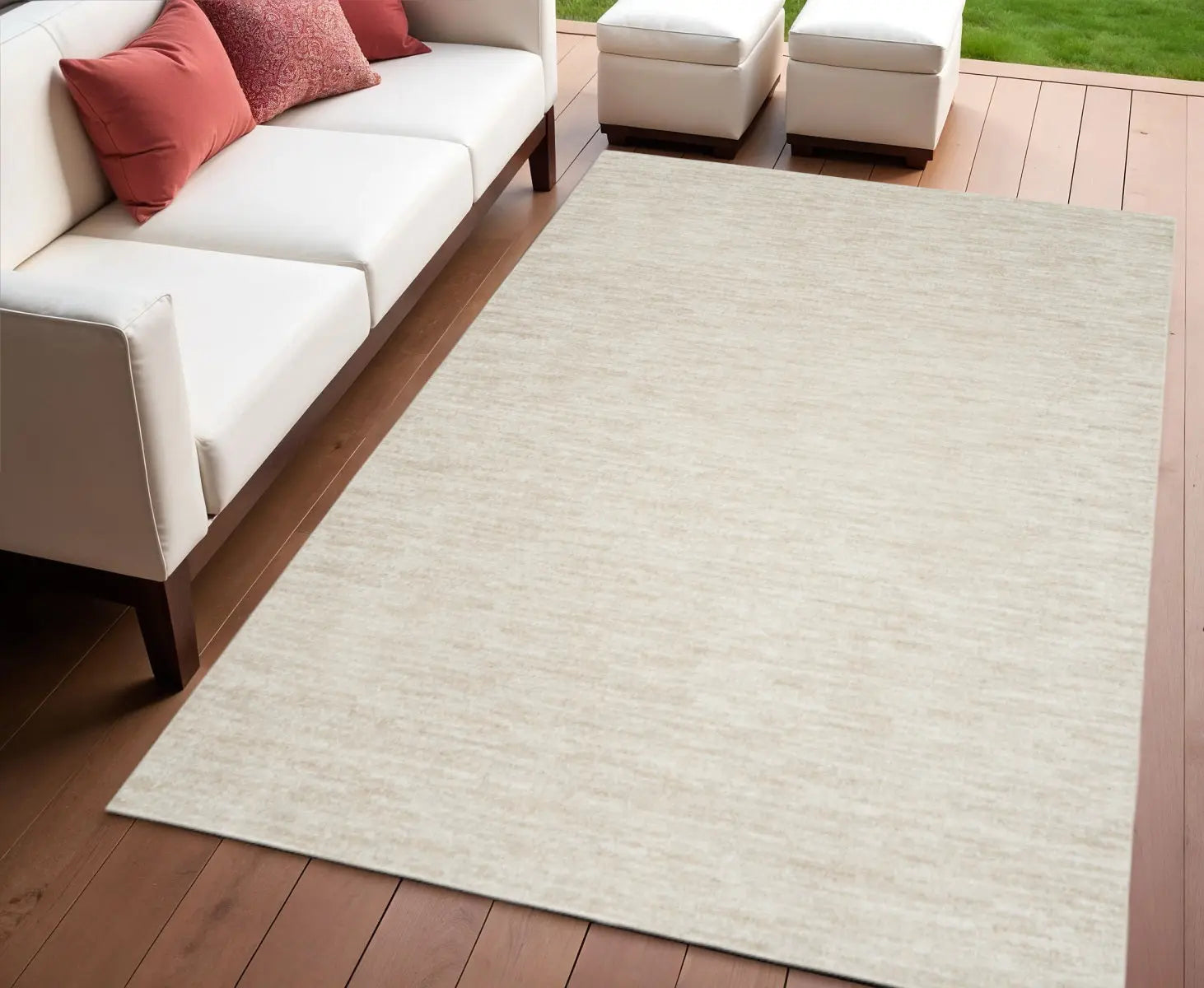 4' X 6' Beige And Ivory Indoor Outdoor Area Rug Homeroots Outdoor