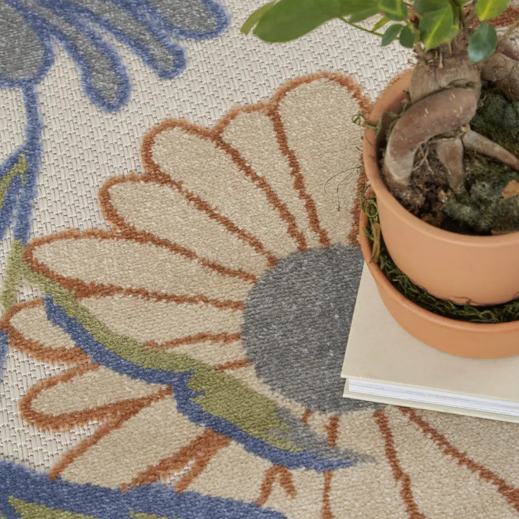 4' X 6' Beige Floral Indoor Outdoor Area Rug Homeroots Outdoor