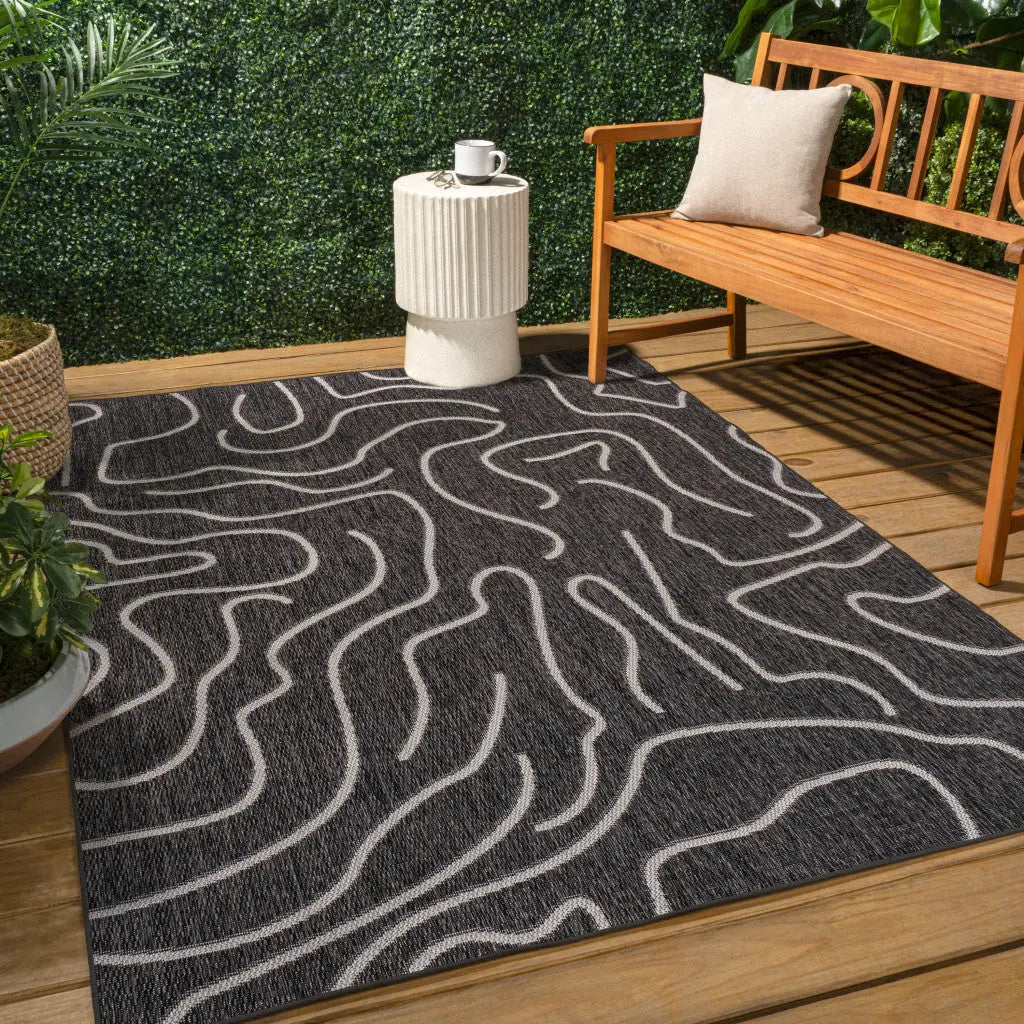 4' X 6' Black And Cream Abstract Indoor Outdoor Area Rug Homeroots Outdoor