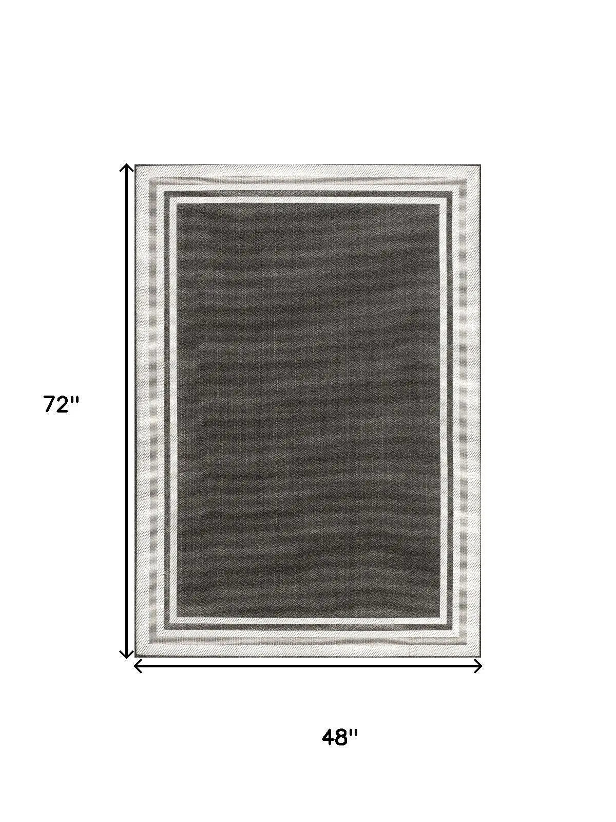 4' X 6' Black And Cream Striped Indoor Outdoor Area Rug Homeroots Outdoor