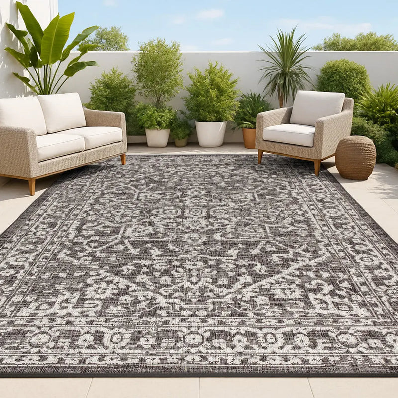 4' X 6' Black And Gray Medallion Indoor Outdoor Area Rug Homeroots Outdoor