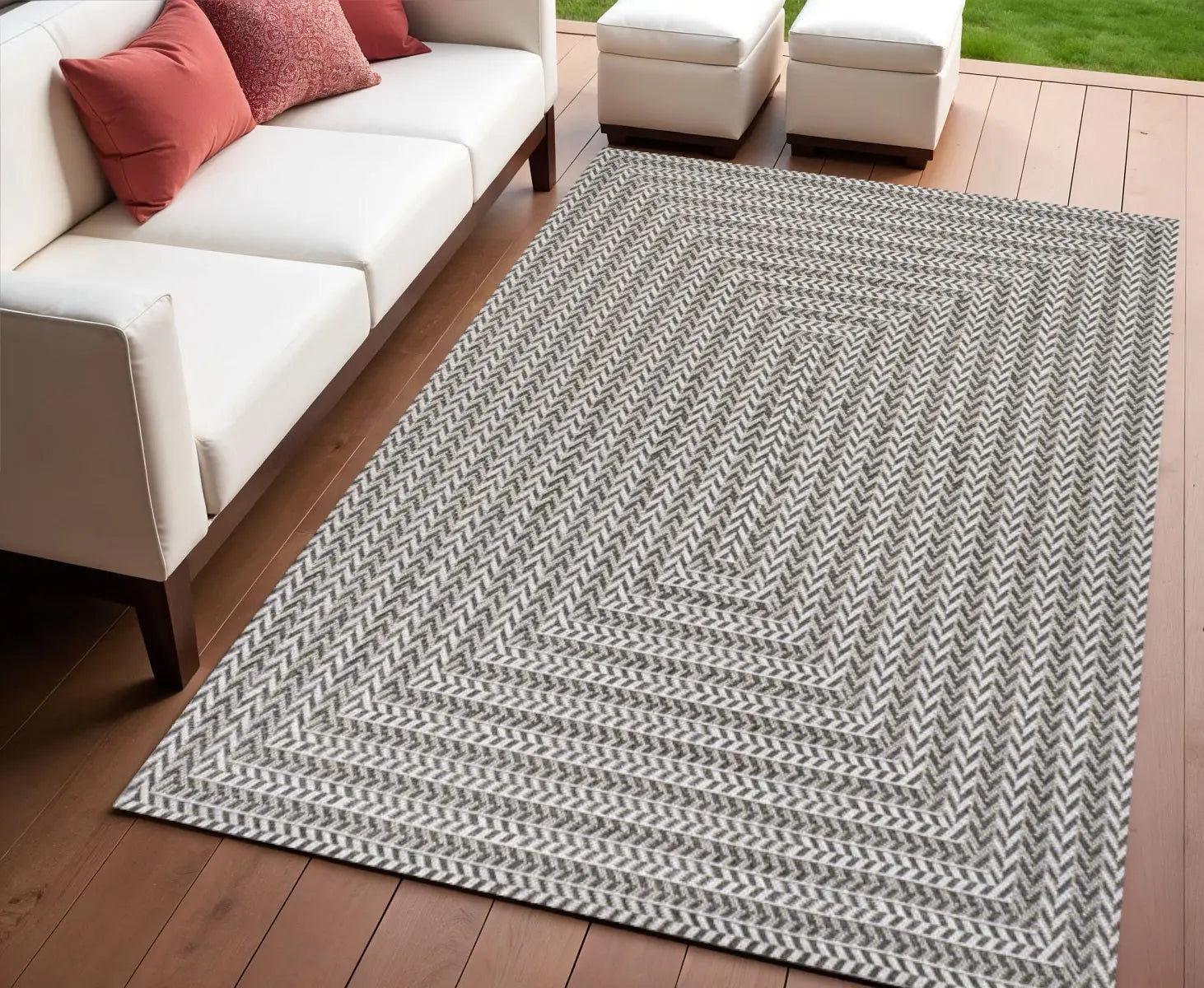 4' X 6' Black And Light Gray Striped Indoor Outdoor Area Rug Homeroots Outdoor