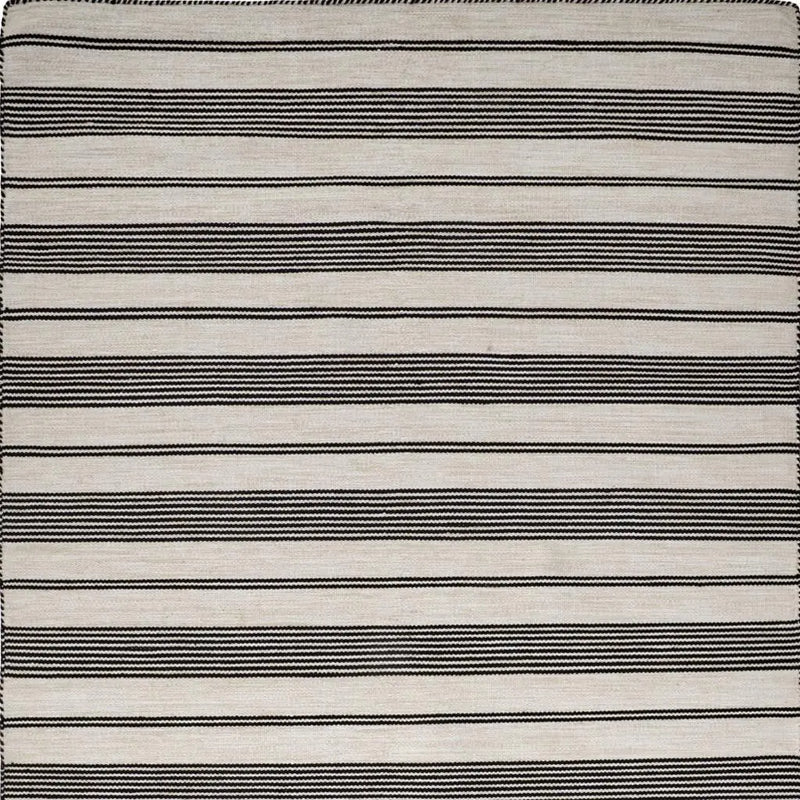 4' X 6' Black And White Striped Hand Woven Area Rug Homeroots Outdoor