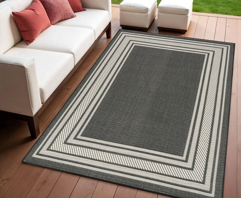 4' X 6' Black Geometric Indoor Outdoor Area Rug Homeroots Outdoor