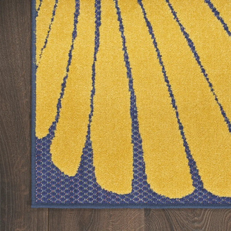 4' X 6' Blue Starfish Indoor Outdoor Area Rug Homeroots Outdoor