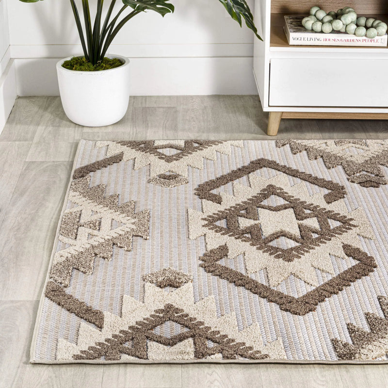 4' X 6' Brown And Ivory Moroccan Indoor Outdoor Area Rug - GreatEagleInc