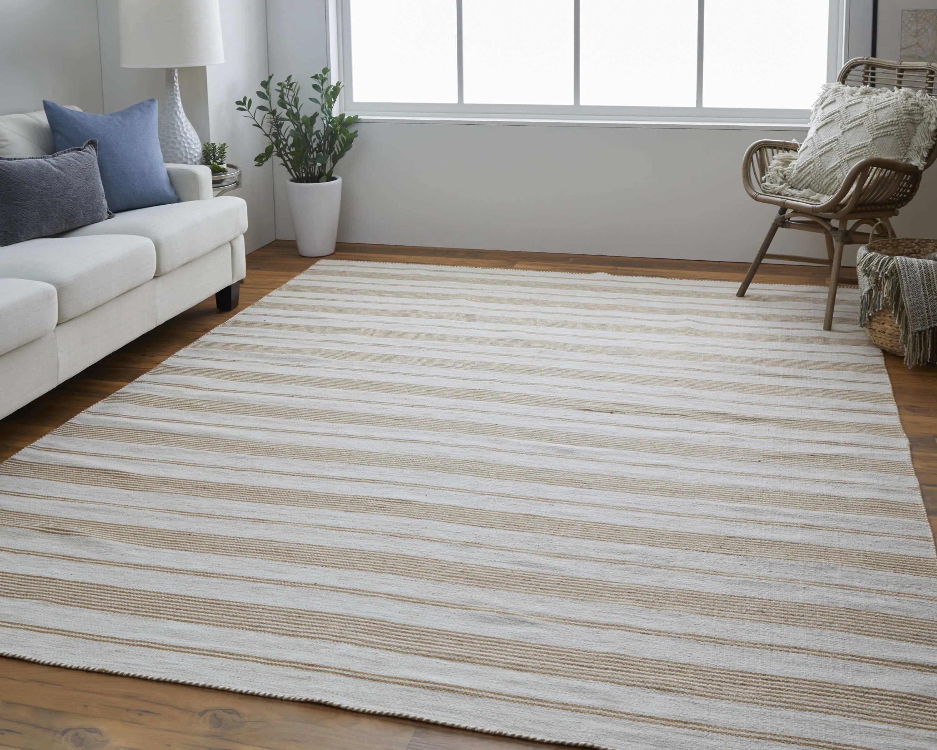 4' X 6' Brown and Ivory Striped Hand Woven Area Rug Homeroots Outdoor