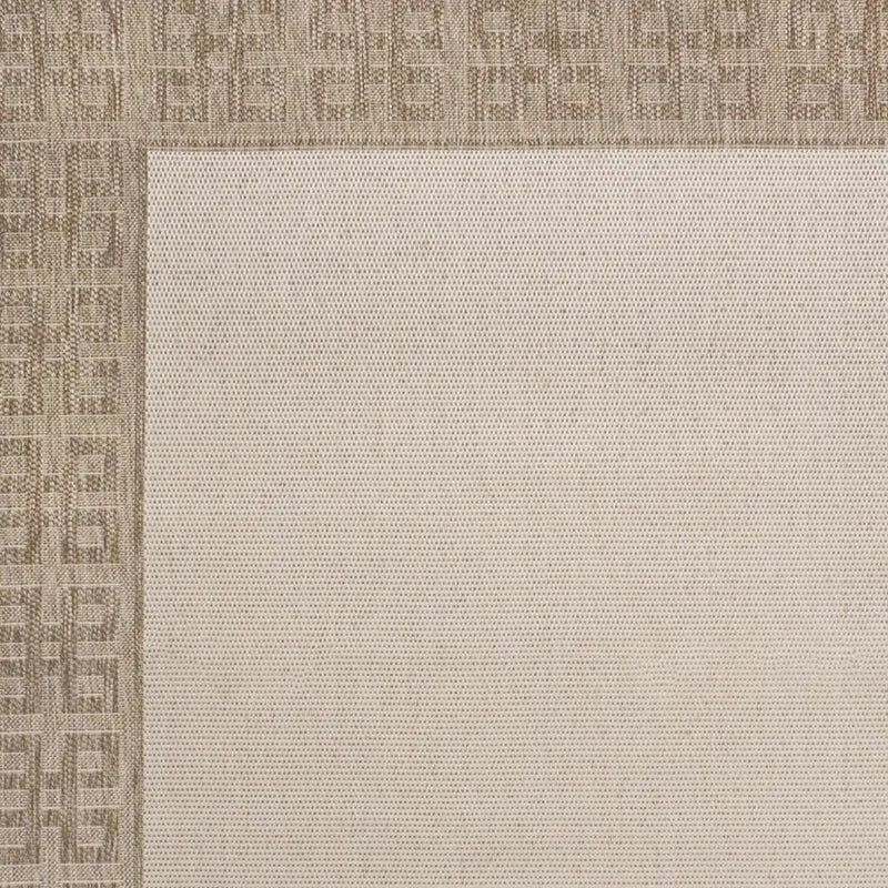 4' X 6' Cream And Beige Indoor Outdoor Area Rug - GreatEagleInc