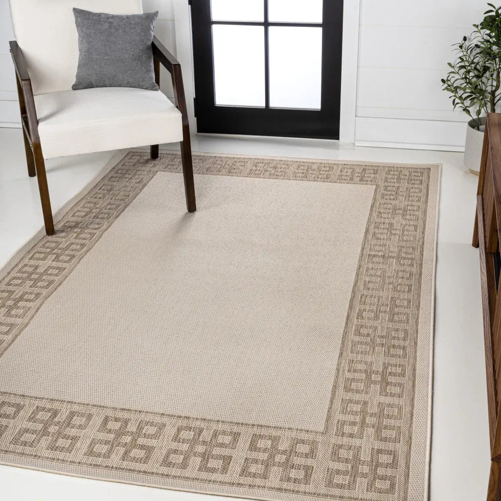4' X 6' Cream And Beige Indoor Outdoor Area Rug - GreatEagleInc