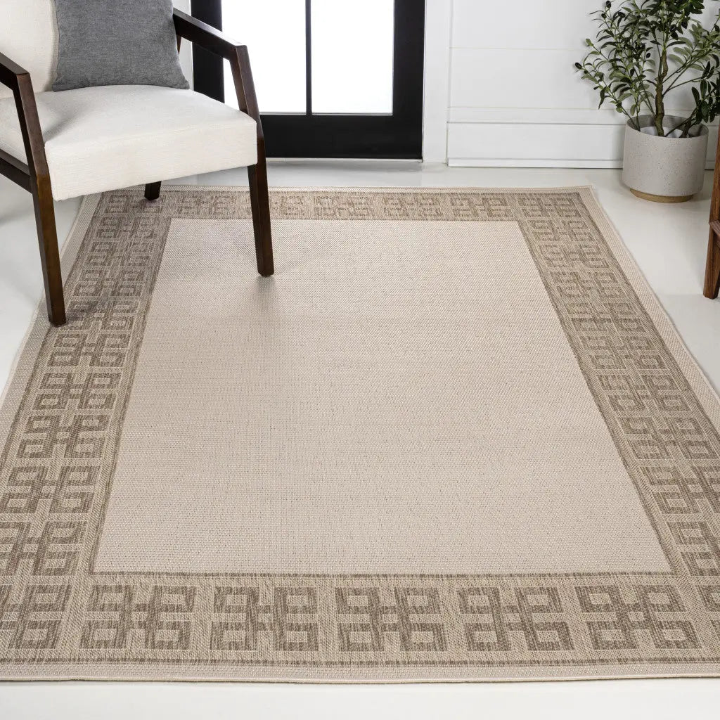 4' X 6' Cream And Beige Indoor Outdoor Area Rug - GreatEagleInc