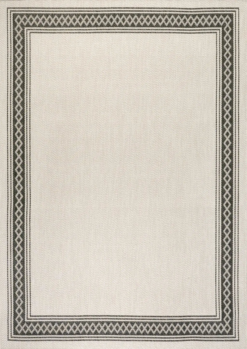 4' X 6' Cream And Black Indoor Outdoor Area Rug Homeroots Outdoor