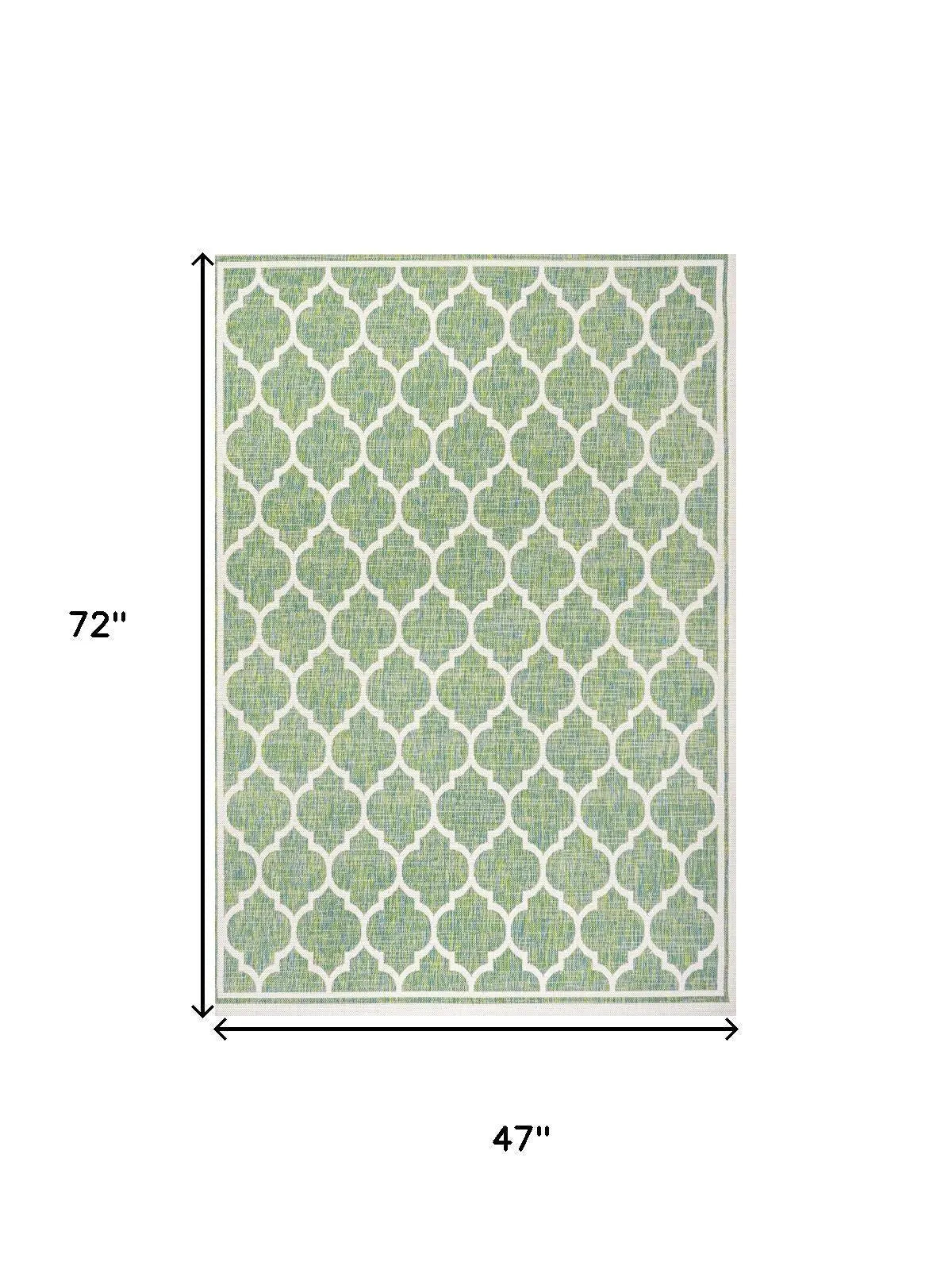 4' X 6' Cream And Green Geometric Indoor Outdoor Area Rug Homeroots Outdoor