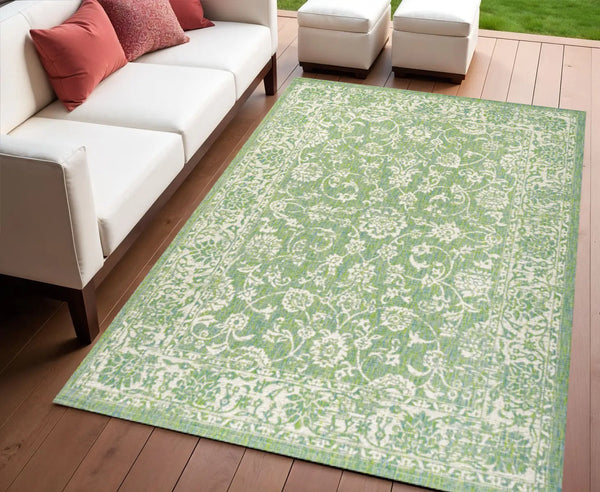 4' X 6' Cream And Green Medallion Indoor Outdoor Area Rug Homeroots Outdoor