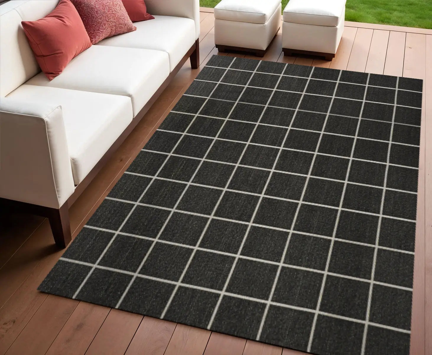 4' X 6' Dark Gray And Cream Plaid Indoor Outdoor Area Rug Homeroots Outdoor