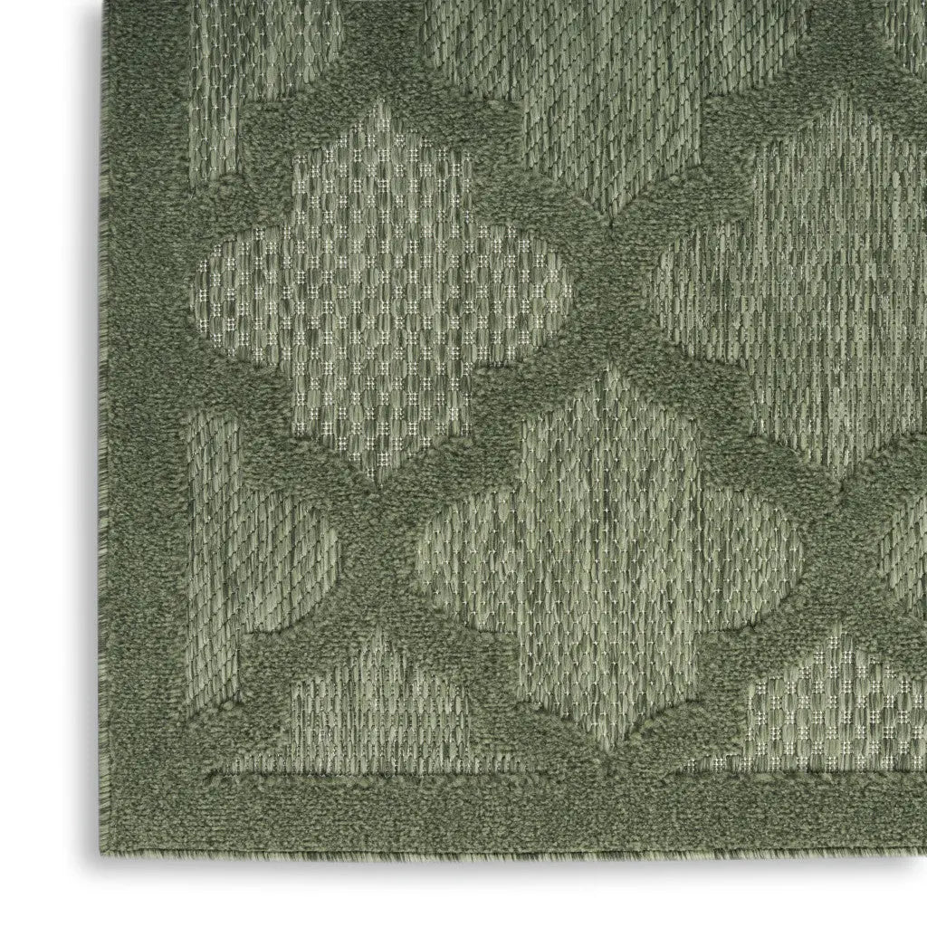 4' X 6' Dark Green And Light Green Trellis Indoor Outdoor Area Rug Homeroots Outdoor