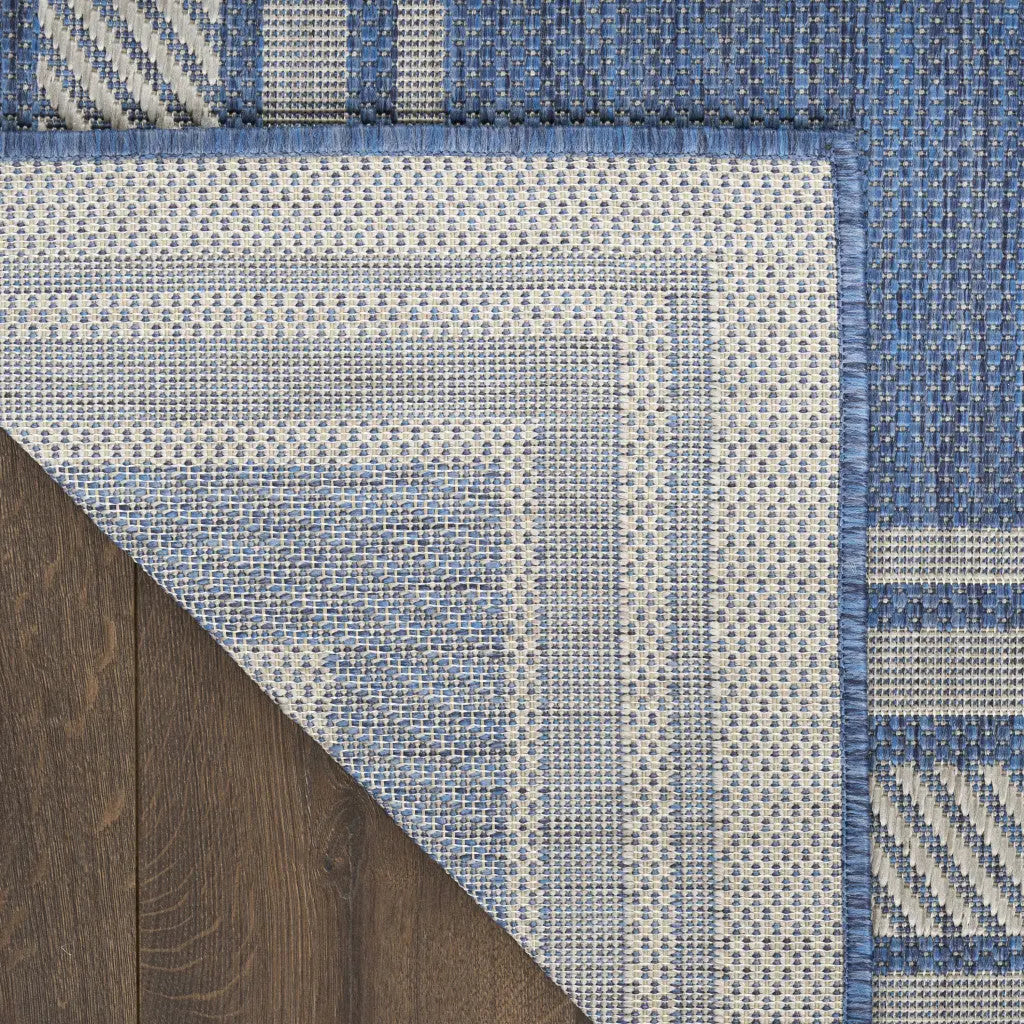 4' X 6' Denim Blue And Ivory Geometric Indoor Outdoor Area Rug Homeroots Outdoor