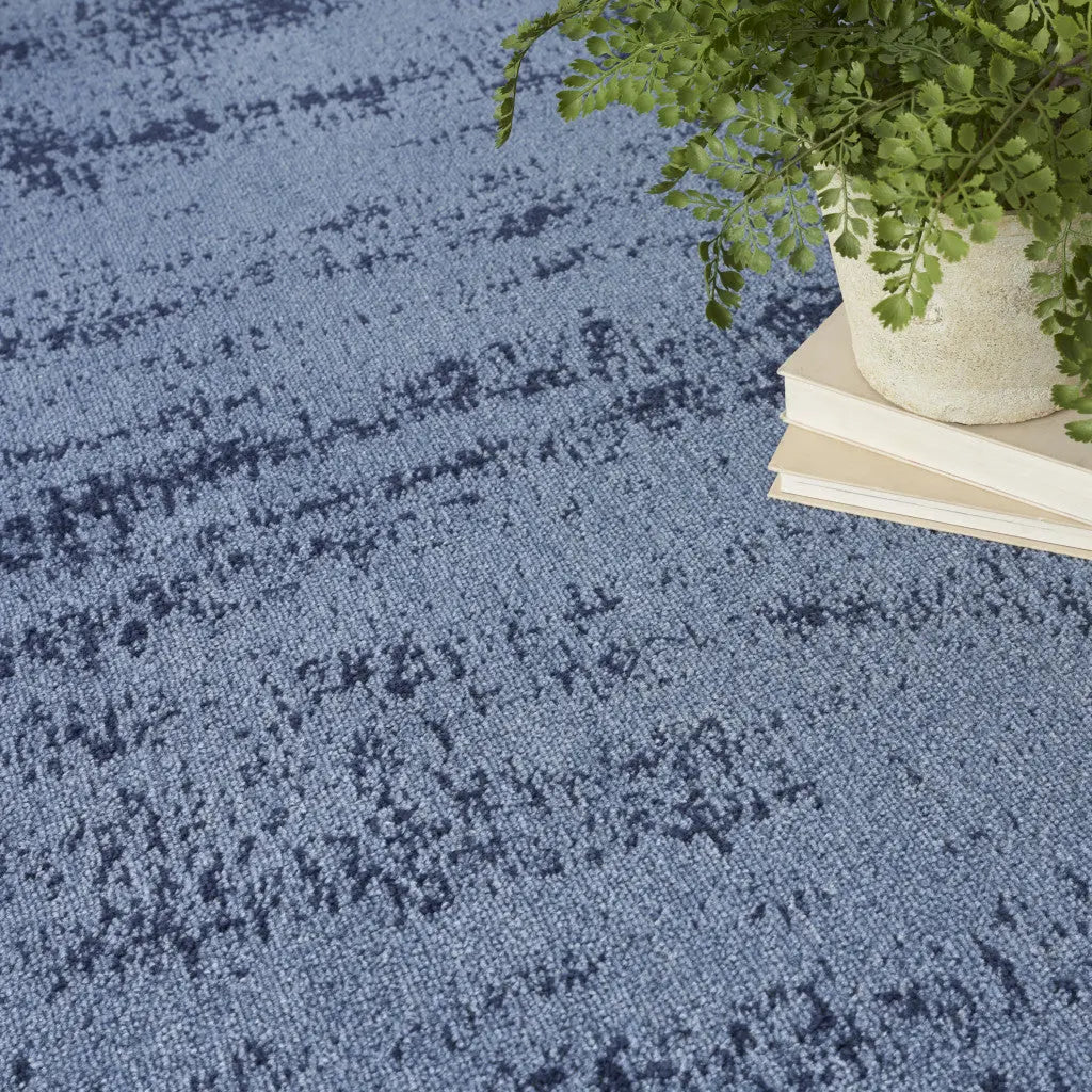 4' X 6' Denim Blue And Navy Blue Abstract Indoor Outdoor Area Rug Homeroots Outdoor