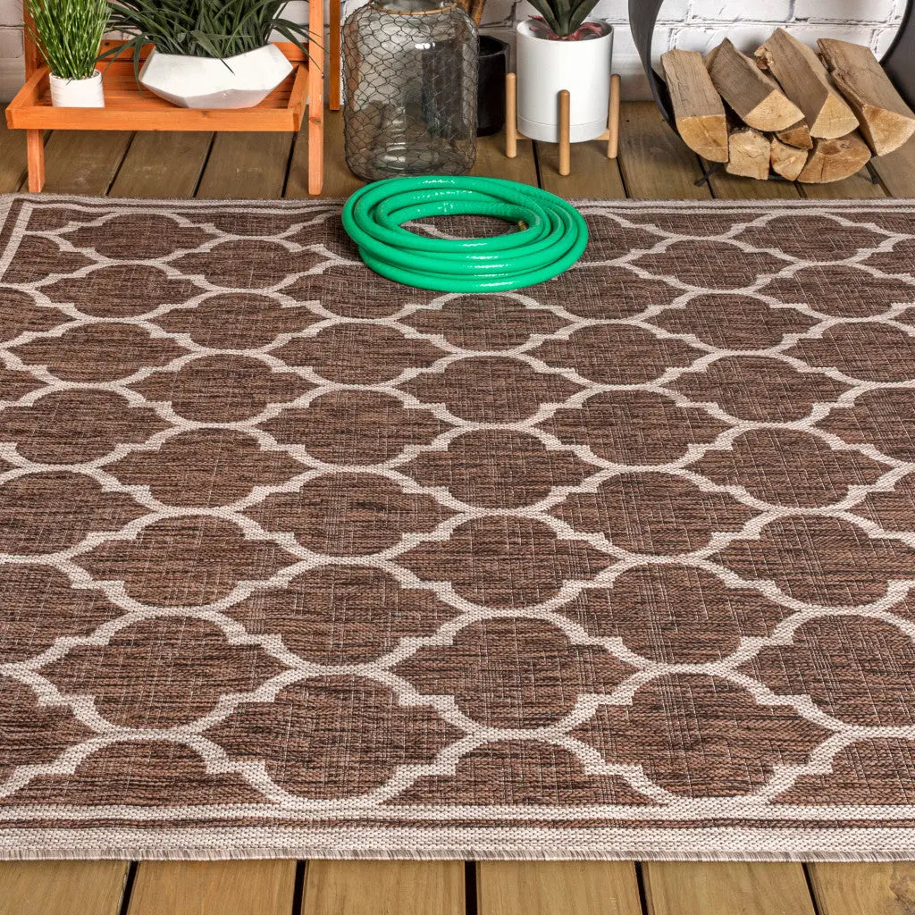 4' X 6' Espresso And Taupe Geometric Indoor Outdoor Area Rug Homeroots Outdoor