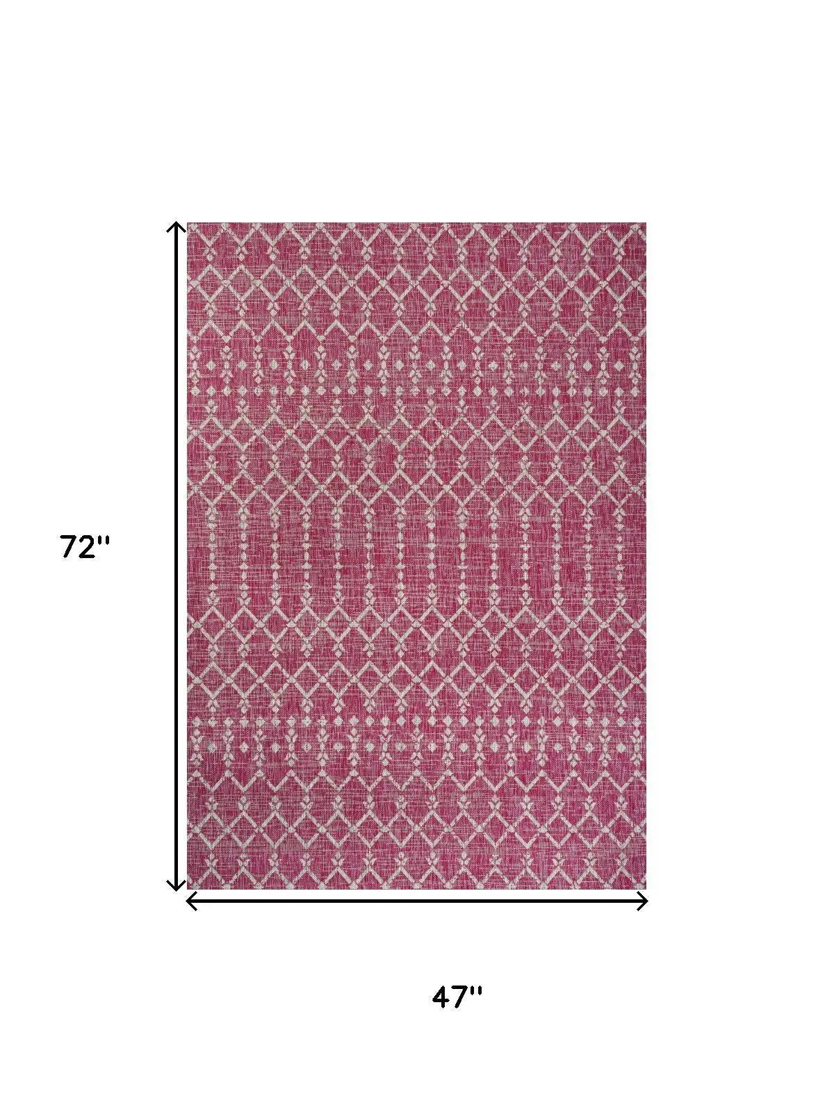 4' X 6' Fuchsia And Light Gray Trellis Indoor Outdoor Area Rug Homeroots Outdoor