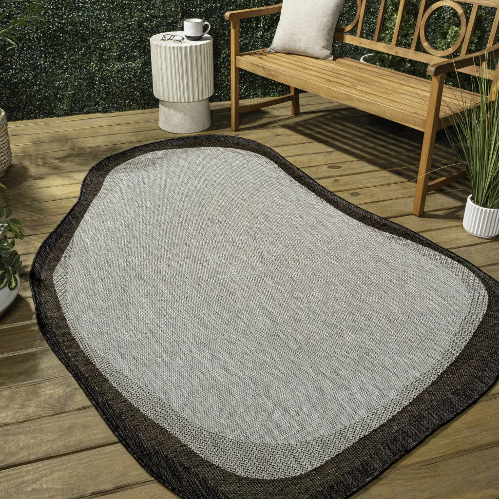 4' X 6' Gray And Black Abstract Indoor Outdoor Area Rug Homeroots Outdoor