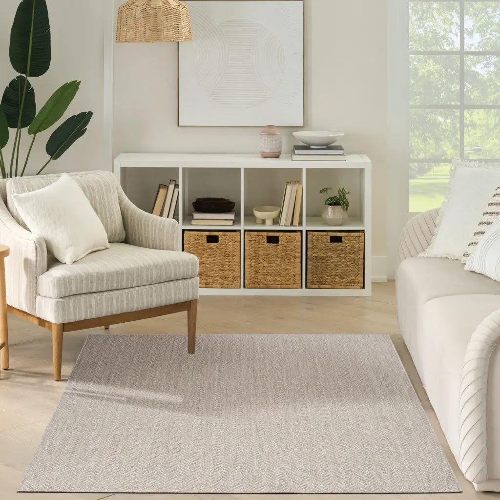 4' X 6' Gray Geometric Indoor Outdoor Area Rug Homeroots Outdoor