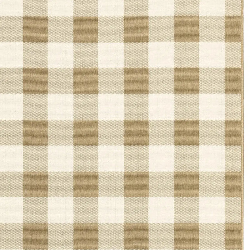 4' X 6' Gray and Ivory Geometric Stain Resistant Indoor Outdoor Area Rug Homeroots Outdoor
