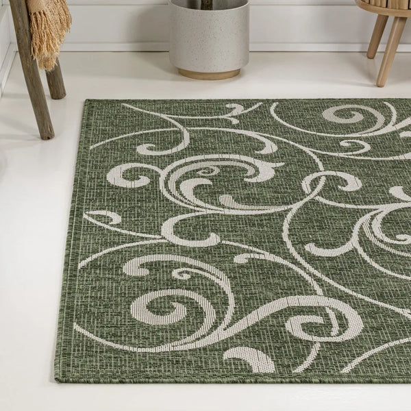 4' X 6' Green And Cream Floral Indoor Outdoor Area Rug Homeroots Outdoor