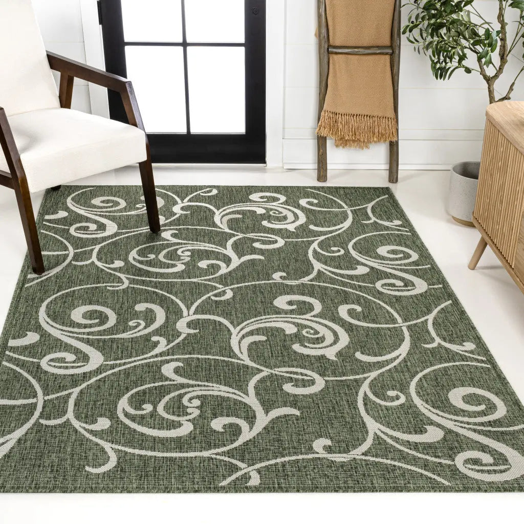 4' X 6' Green And Cream Floral Indoor Outdoor Area Rug Homeroots Outdoor