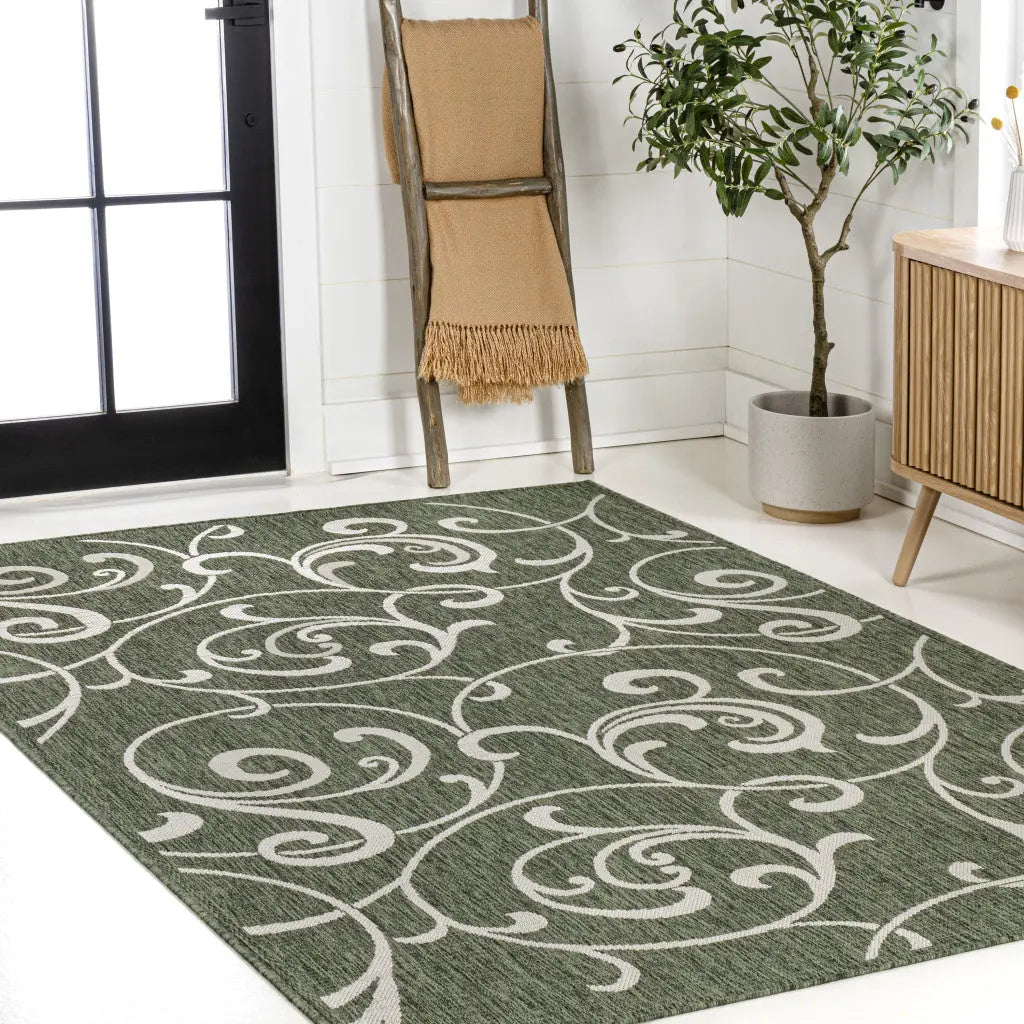4' X 6' Green And Cream Floral Indoor Outdoor Area Rug Homeroots Outdoor