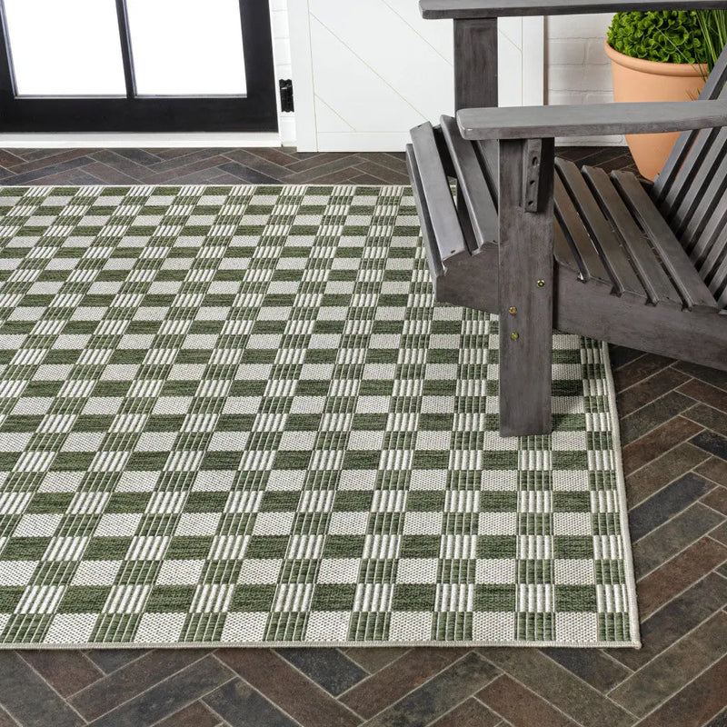 4' X 6' Green And Cream Geometric Indoor Outdoor Area Rug - GreatEagleInc