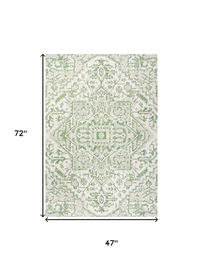 4' X 6' Green And Cream Medallion Indoor Outdoor Area Rug Homeroots Outdoor