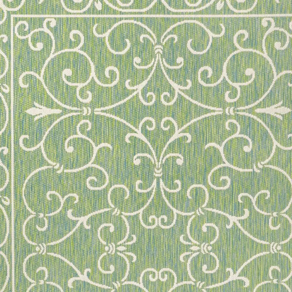 4' X 6' Green And Ivory Medallion Indoor Outdoor Area Rug Homeroots Outdoor