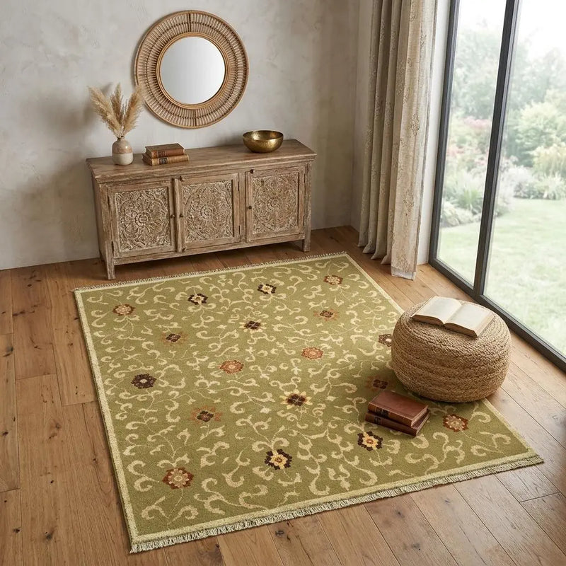 4' X 6' Green Tan And Ivory Wool Floral Hand Knotted Area Rug With Fringe Homeroots Home Decor