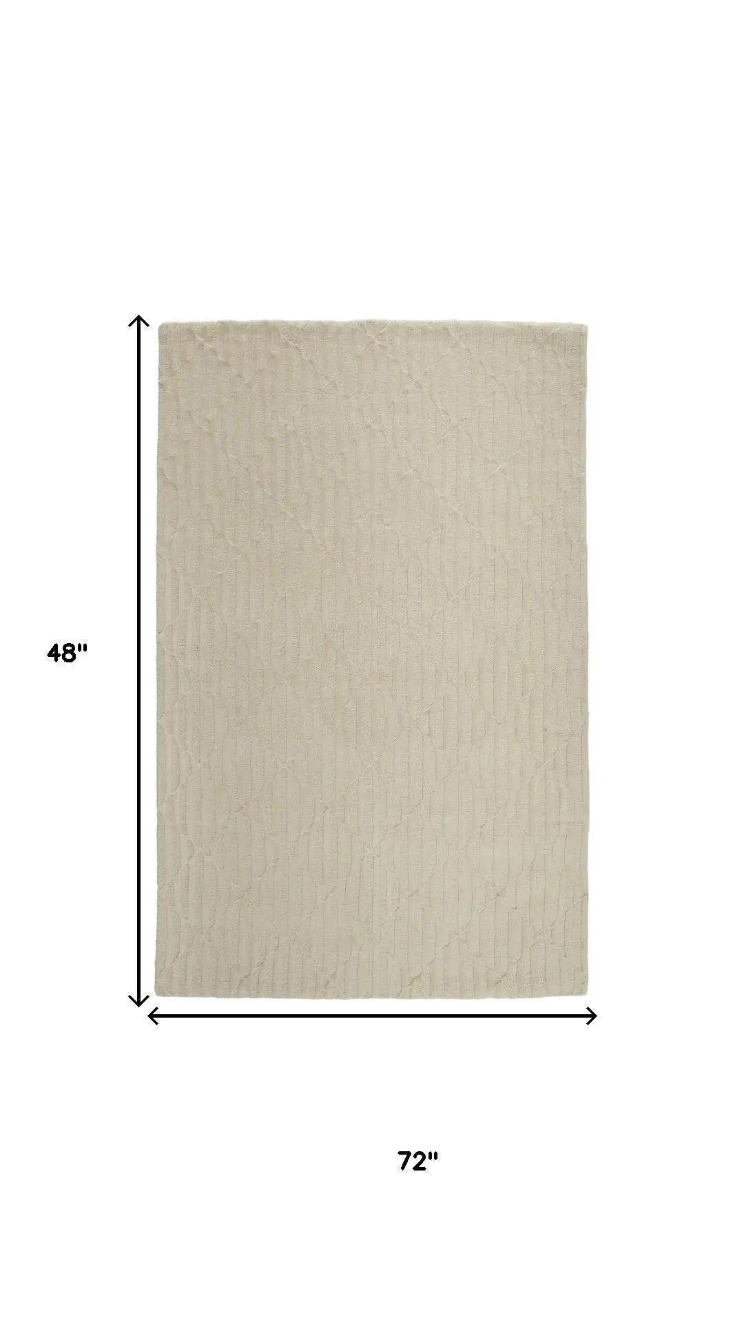 4' X 6' Ivory And Beige Wool Hand Tufted Area Rug Homeroots Home Decor
