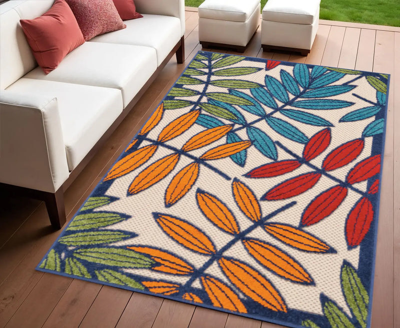 4' X 6' Ivory And Blue Floral Indoor Outdoor Area Rug - GreatEagleInc