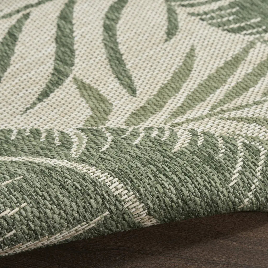 4' X 6' Ivory And Green Palm Leaf Indoor Outdoor Area Rug Homeroots Outdoor