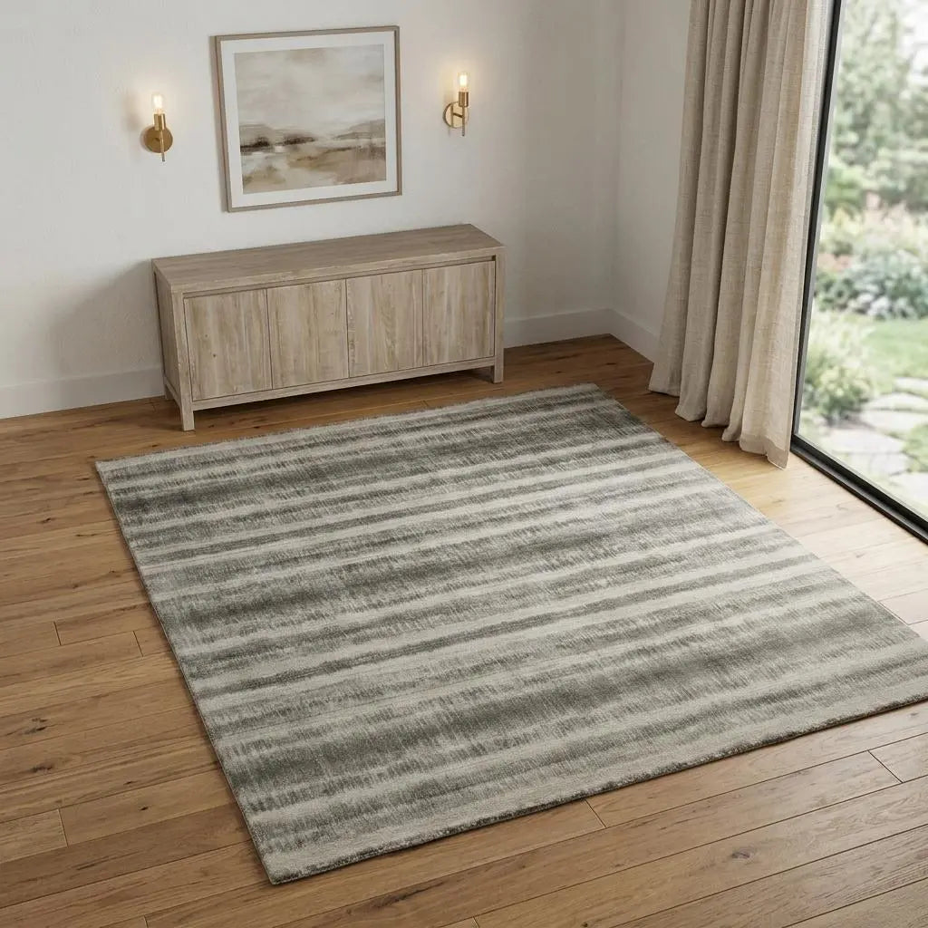 4' X 6' Ivory And Green Striped Hand Woven Area Rug Homeroots Home Decor