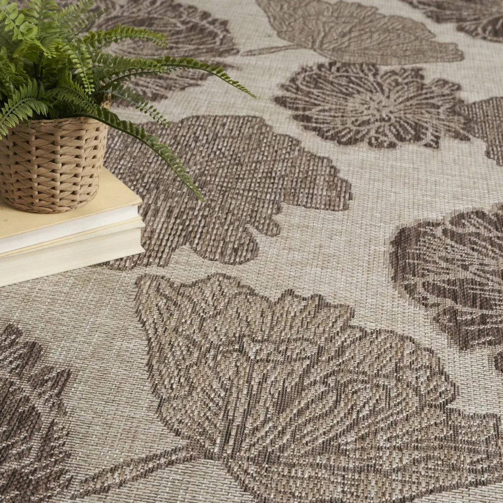 4' X 6' Natural And Ivory Floral Indoor Outdoor Area Rug Homeroots Outdoor