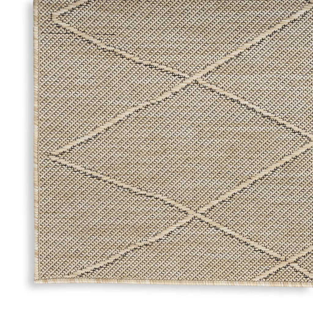4' X 6' Natural And Light Brown Geometric Indoor Outdoor Area Rug Homeroots Outdoor