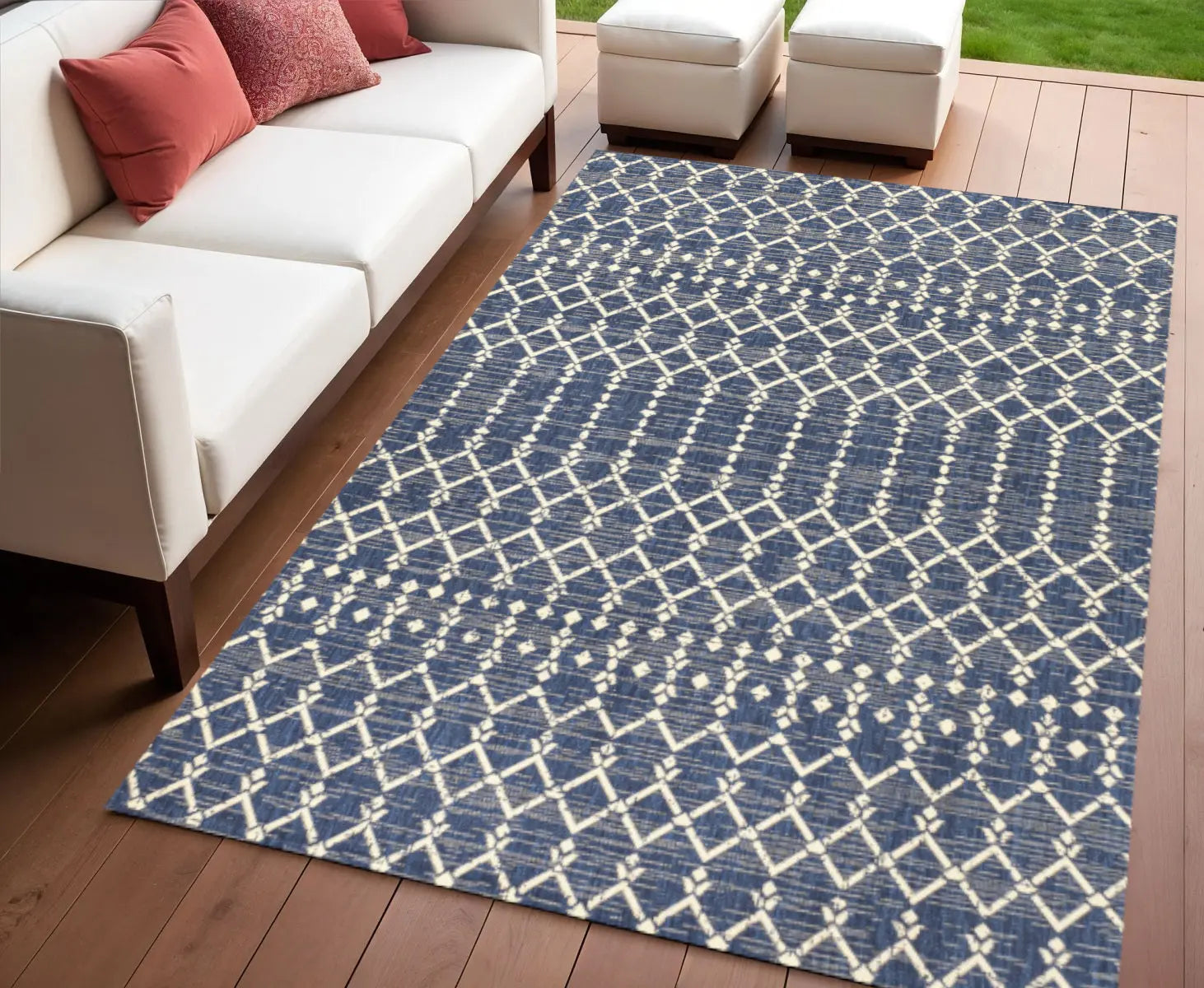 4' X 6' Navy Blue And Beige Trellis Indoor Outdoor Area Rug Homeroots Outdoor