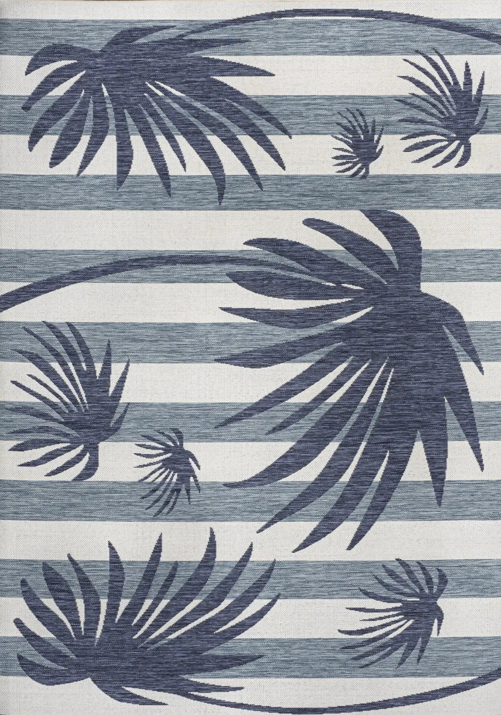 4' X 6' Navy Blue And Cream Floral Indoor Outdoor Area Rug Homeroots Outdoor