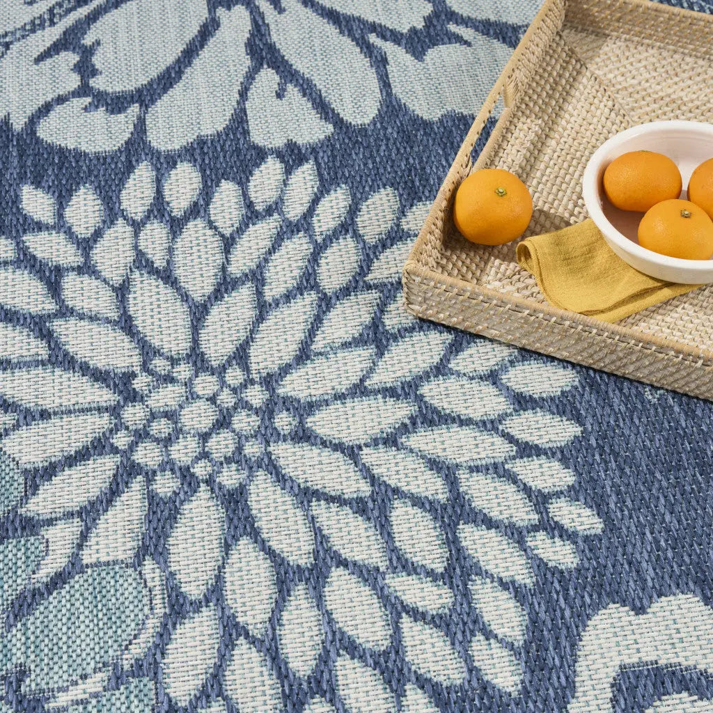 4' X 6' Navy Blue Floral Indoor Outdoor Area Rug Homeroots Outdoor